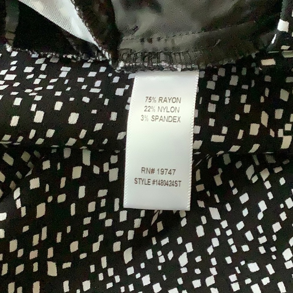 Counterparts Walking Shorts SZ6 - Picture 5 of 6